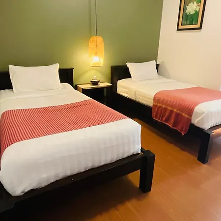 Baan Klang Vieng Hotel